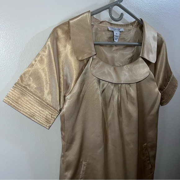 Gold Vertigo Paris XS Satin Bubble Dress with Scalloped Collar - Picture 4 of 6